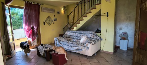 Casa de 7 divisões em Massarosa, Italy N.º 304289 8