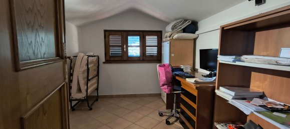 Casa de 7 divisões em Massarosa, Italy N.º 304289 25