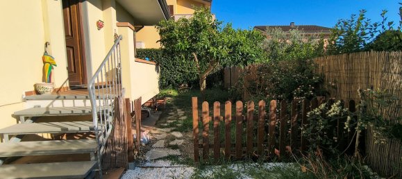 Casa de 7 divisões em Massarosa, Italy N.º 304289 20