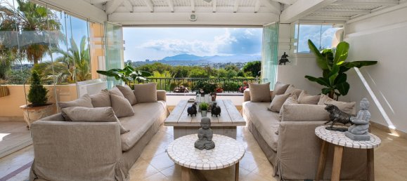 3 bedrooms Penthouse in Marbella, Spain No. 149020 8