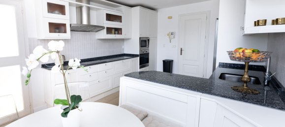 3 bedrooms Penthouse in Marbella, Spain No. 149020 20