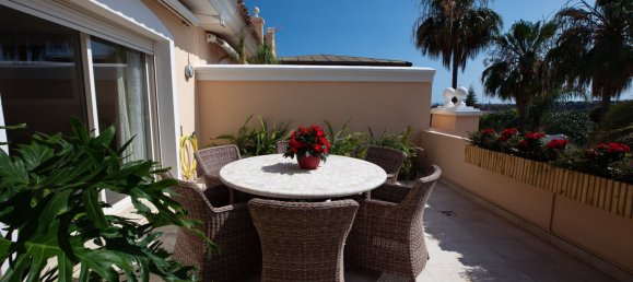 3 bedrooms Penthouse in Marbella, Spain No. 149020 5