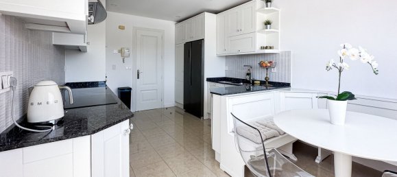 3 bedrooms Penthouse in Marbella, Spain No. 149020 21