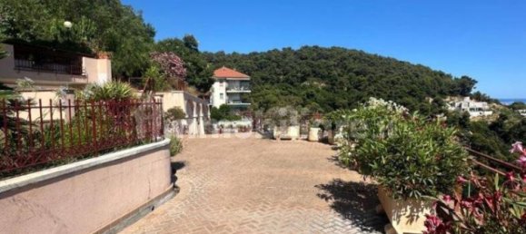 2 bedrooms Duplex in Vallecrosia, Italy No. 270943 24