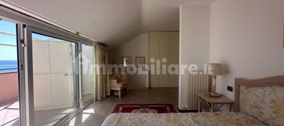 2 bedrooms Duplex in Vallecrosia, Italy No. 270943 11