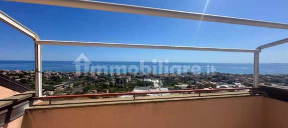 2 bedrooms Duplex in Vallecrosia, Italy No. 270943 15