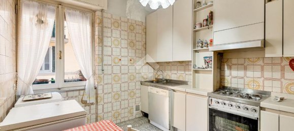 5 rooms Apartment in La Spezia, Italy No. 69862 9