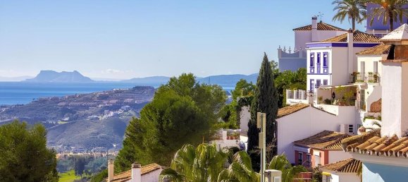 3 bedrooms Townhouse in La Quinta, Spain No. 29926 10