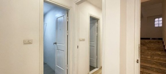 2 bedrooms Apartment in Tay Ho, Vietnam No. 396 10