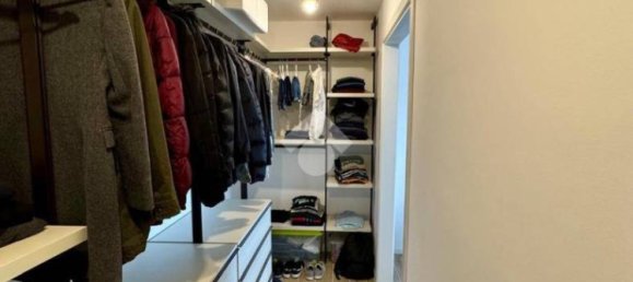 2 bedrooms Apartment in Genoa, Italy No. 352408 18