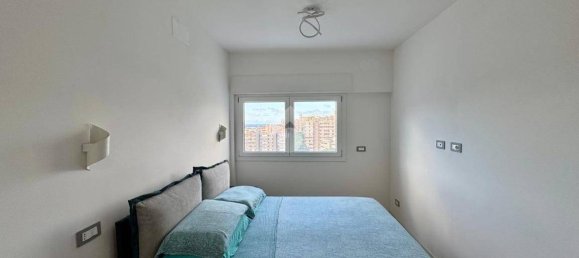 2 bedrooms Apartment in Genoa, Italy No. 352408 15