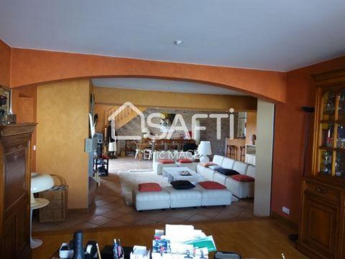 4 chambres Maison à Cholet, France No. 26616