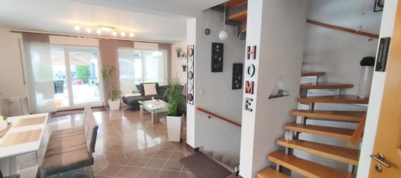 8 rooms Townhouse in Roth, Germany No. 213465 9