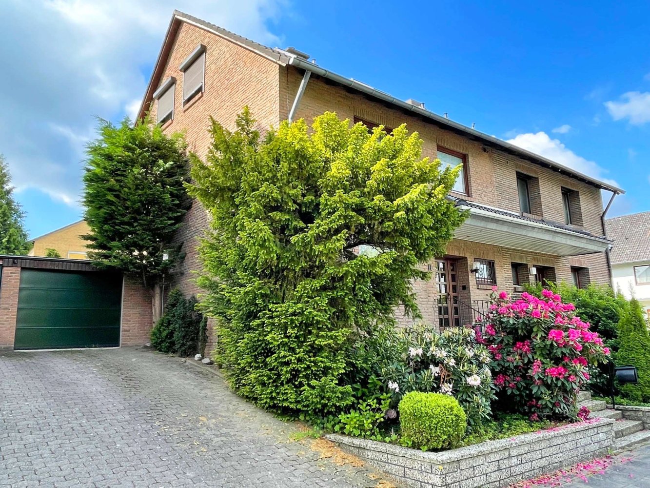 4 bedrooms Townhouse in Hanover, Germany No. 167341