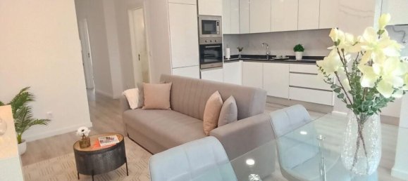 3 bedrooms Apartment in Lisbon, Portugal No. 158930 3