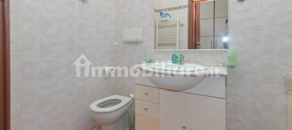 1 bedroom Apartment in Turin, Italy No. 370343 19