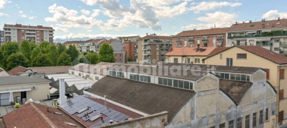 1 bedroom Apartment in Turin, Italy No. 370343 24