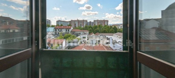 1 bedroom Apartment in Turin, Italy No. 370343 25