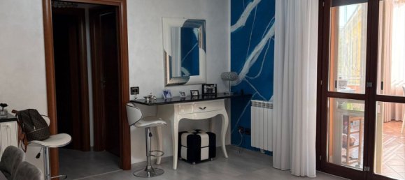 3 rooms Apartment in Latina, Italy No. 155271 8