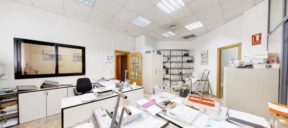 Propriété commerciale à Valencia, Spain 217m² No. 62287 4