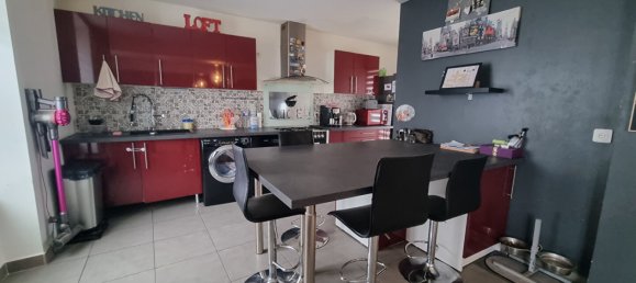 3 Schlafzimmer Doppelhaus in La Chapelle-en-Serval, France, Nr. 76895 2