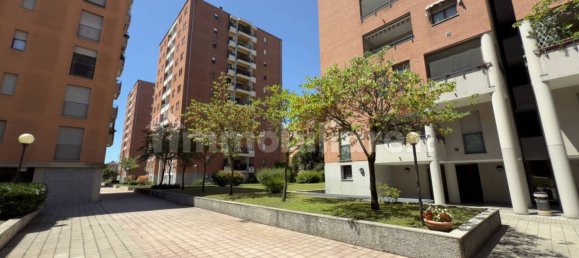 Apartamento T2 em Milan, Italy N.º 381251 35