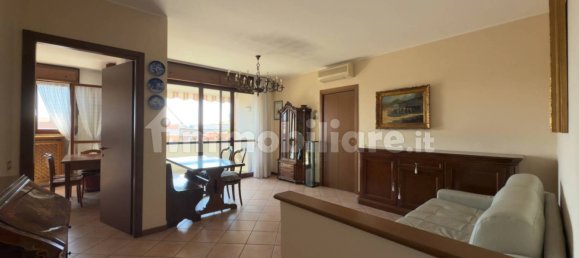 Apartamento T2 em Milan, Italy N.º 381251 2