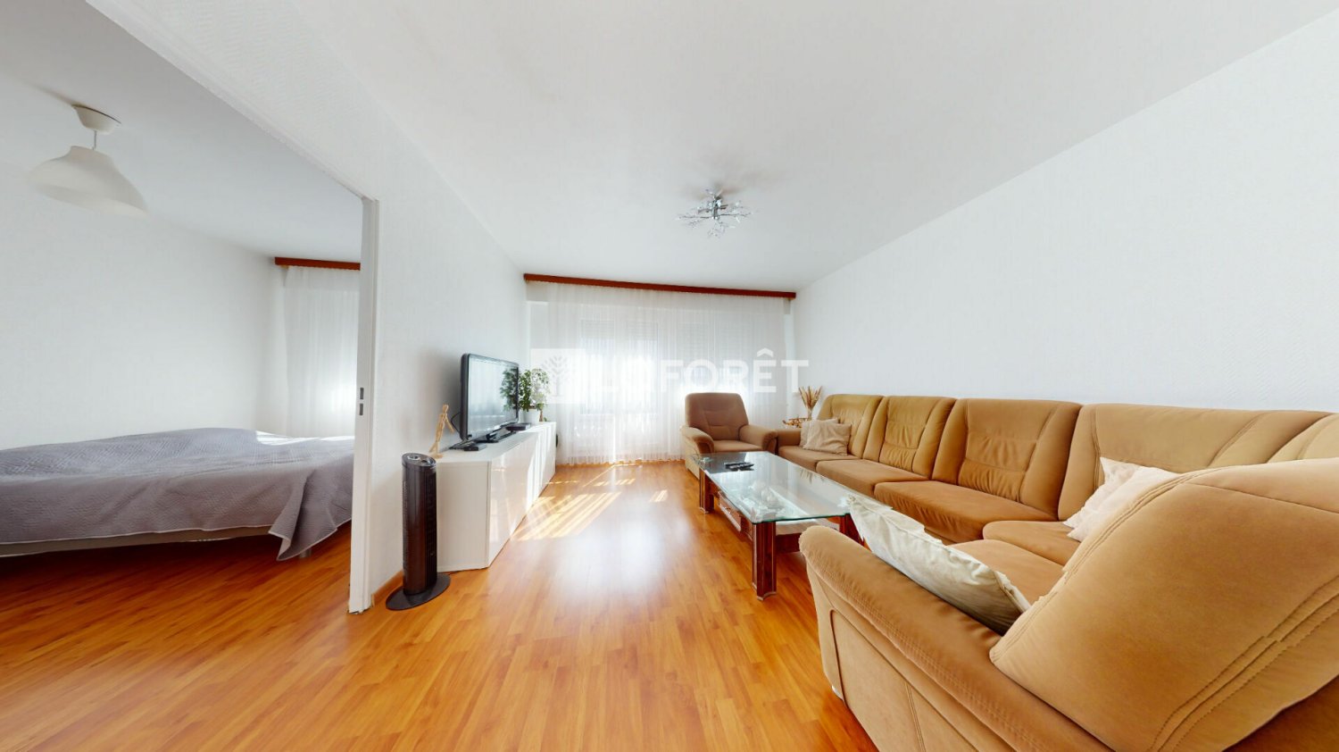 3 bedrooms Apartment in Hoenheim, France No. 93224