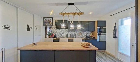 3 bedrooms Villa in Arzens, France No. 314572 4