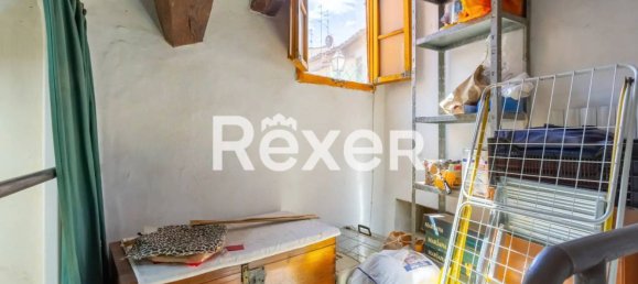 3 rooms Apartment in Florence, Italy No. 275008 11