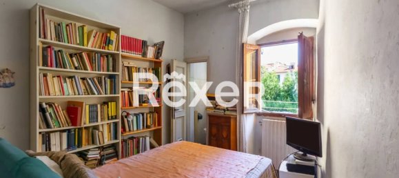 3 rooms Apartment in Florence, Italy No. 275008 8