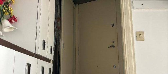 3 bedrooms Apartment in Milan, Italy No. 276244 7