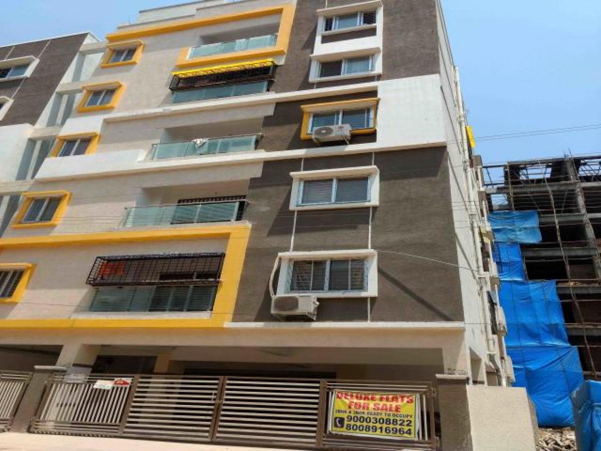 2 bedrooms House in Hyderabad, India No. 13635