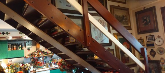 Apartamento de 4 dormitorios en Comacchio, Italy No. 377356 12