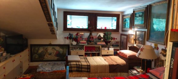 Apartamento de 4 dormitorios en Comacchio, Italy No. 377356 20