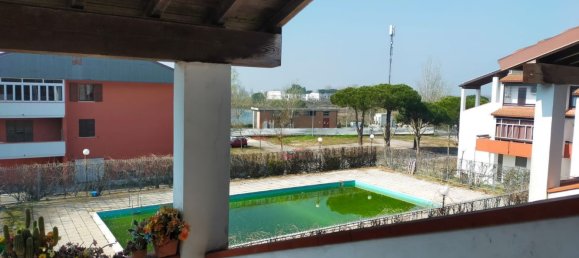 Apartamento de 4 dormitorios en Comacchio, Italy No. 377356 2