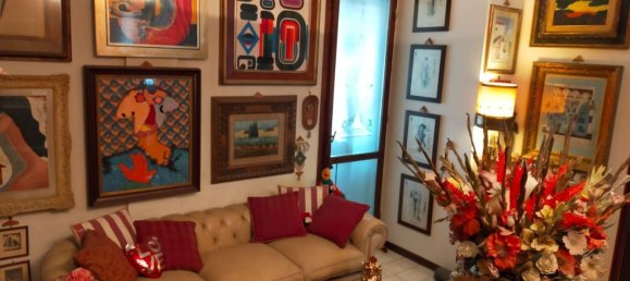 Apartamento de 4 dormitorios en Comacchio, Italy No. 377356 8