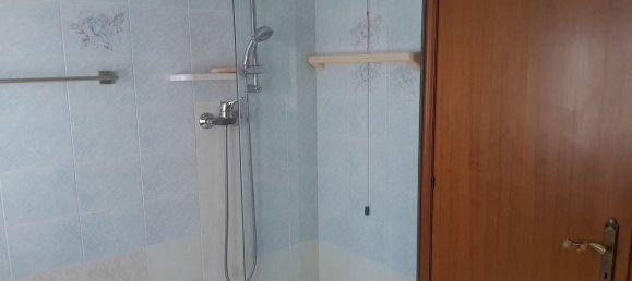 Apartamento de 4 dormitorios en Pordenone, Italy No. 378992 17