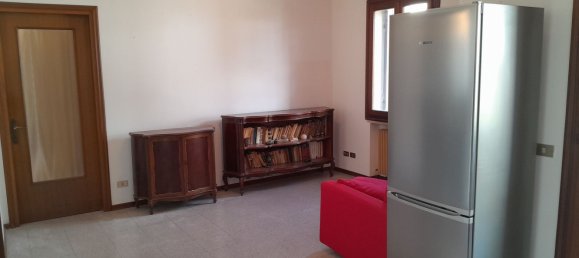 Apartamento de 4 dormitorios en Pordenone, Italy No. 378992 6