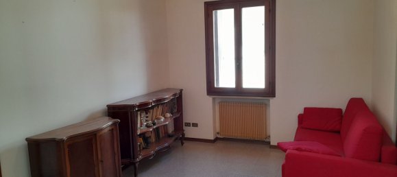 Apartamento de 4 dormitorios en Pordenone, Italy No. 378992 8
