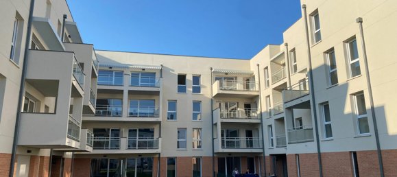 2 bedrooms Apartment in Saint-Jean-de-Braye, France No. 222422 3