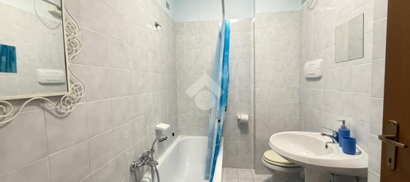 3غرفة شقة في Desenzano del Garda, Italy رقم 314800 23