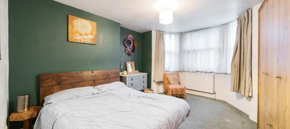 2 bedrooms Apartment in London, United Kingdom No. 7630 6