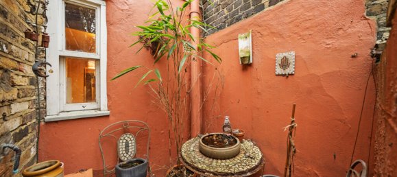 2 bedrooms Apartment in London, United Kingdom No. 7630 8