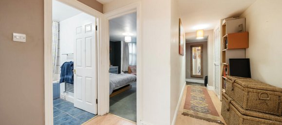 2 bedrooms Apartment in London, United Kingdom No. 7630 13