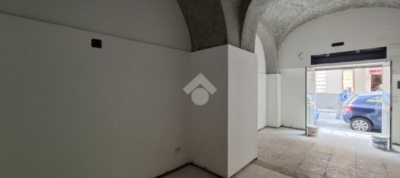 2 rooms Apartment in Catania, Italy No. 133953 6