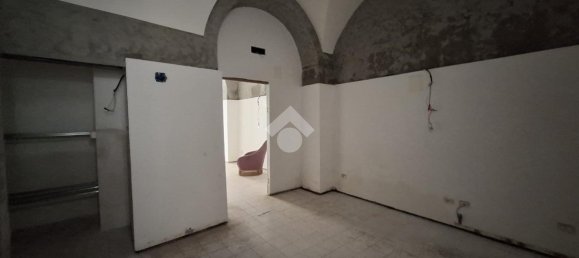 2 rooms Apartment in Catania, Italy No. 133953 2