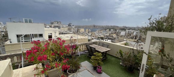 3 bedrooms Townhouse in Sliema, Malta No. 10335 18