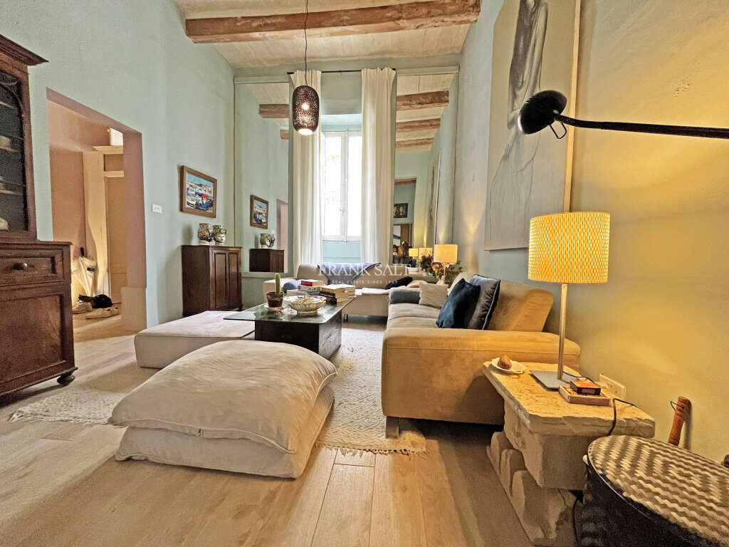 3 bedrooms Townhouse in Sliema, Malta No. 10335