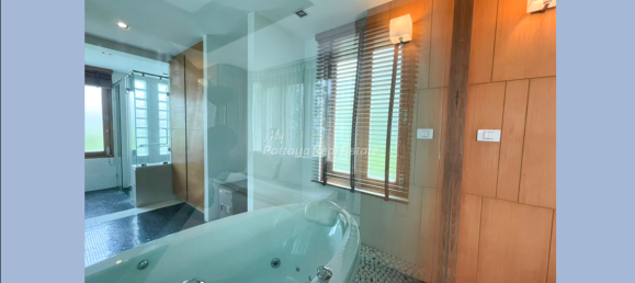 5 غرف نوم مقهى / مطعم في Pattaya, Thailand رقم 10598 2